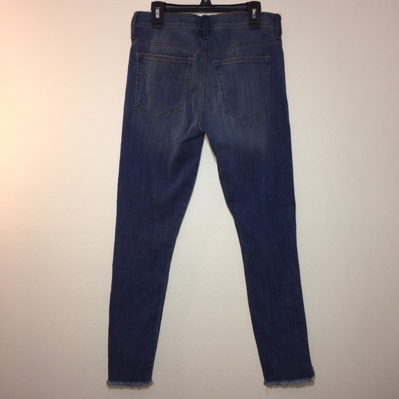 Loft Made and Love Jeans Two Tone patch work Blue Raw Hem. Size 26/2 - Picture 13 of 16